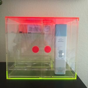 Drunk Elephant 2018 Holiday Trunk